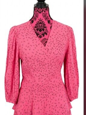 GAP Pink Floral Wrap-Style Women’s Top L